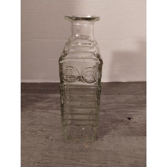 Vintage IW Harper Kentucky Bourbon Whiskey Glass Decanter Bar Bottle - Picture 5 of 9